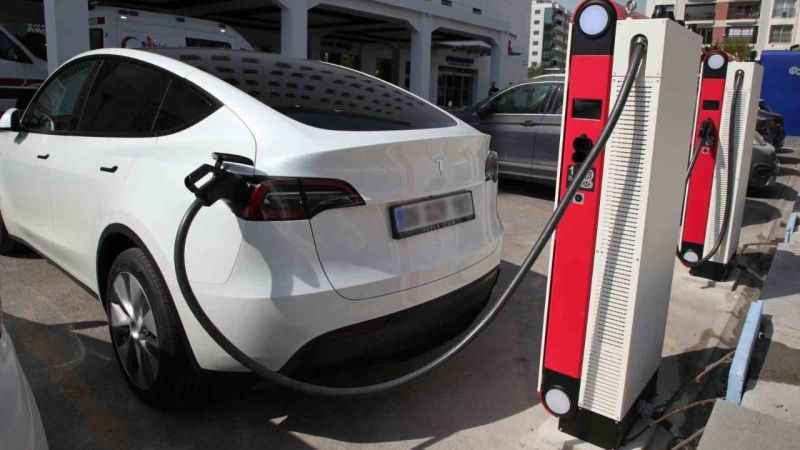 Elektrikli araç ithalatında yeni düzenleme Elektrikli araç ithalatında yeni düzenleme