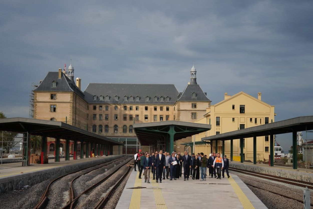 Tarihi Haydarpaşa Garı Anadolu Yakası'nın yeni kültür ve sanat merkezine dönüşecek Tarihi Haydarpaşa Garı Anadolu Yakası'nın yeni kültür ve sanat merkezine dönüşecek