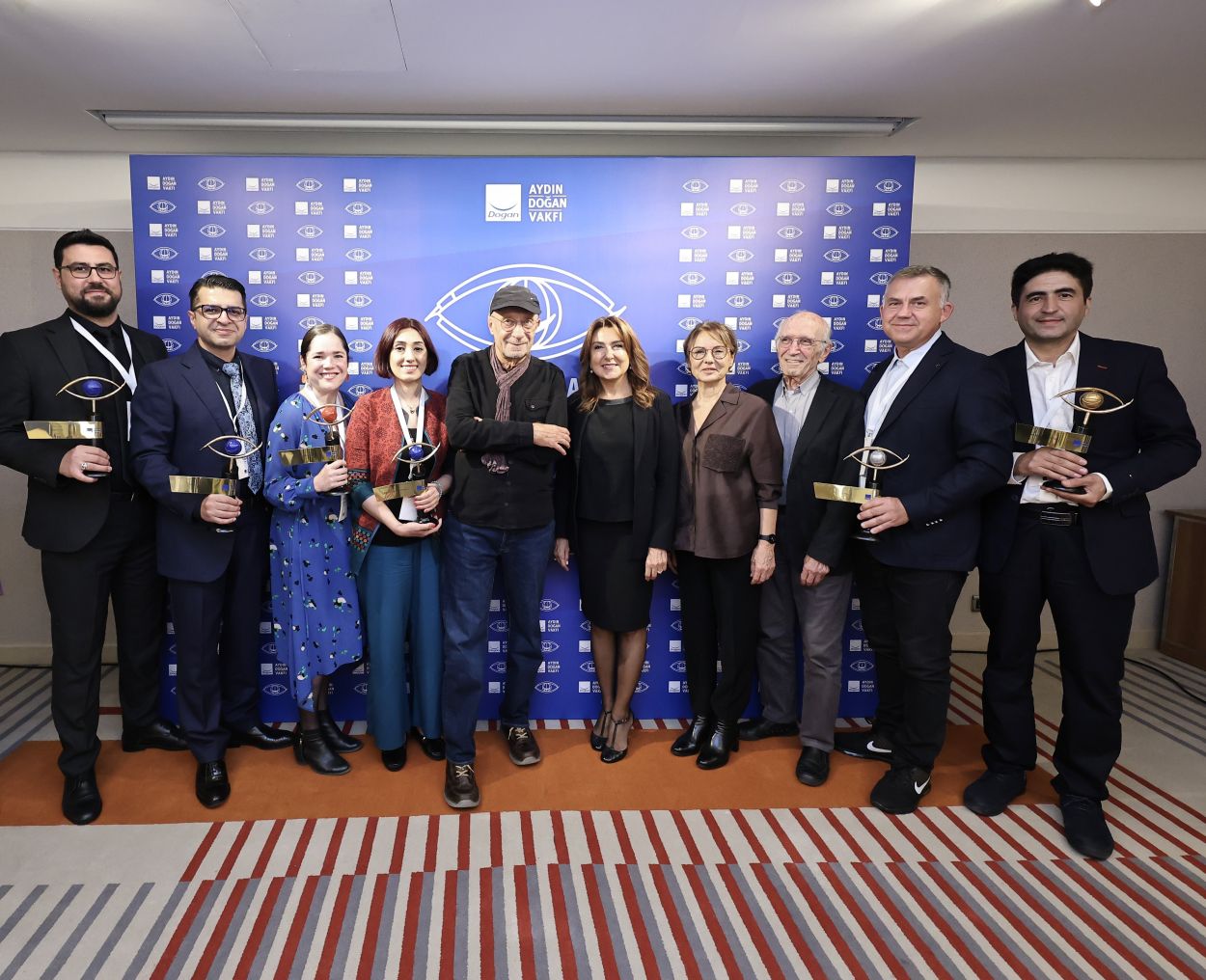 Aydın Doğan Karikatür ödülleri dağıtıldı Aydın Doğan Karikatür ödülleri dağıtıldı